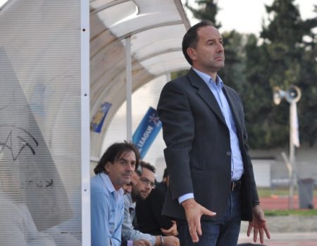 Κρίσιμη μάχη των «μαυραετών» με τον Ολυμπιακό Βόλου του Σούλη Παπαδόπουλου