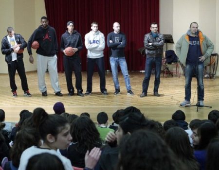 Επίσκεψη των παικτών του ΚΑΟΔ στο μουσικό σχολείο Δράμας