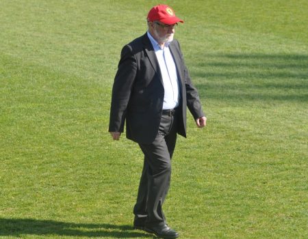 Προθεσμία μέχρι τέλος του μήνα έθεσε ο Σάμιος για συμπαίκτες ή πωλητήριο