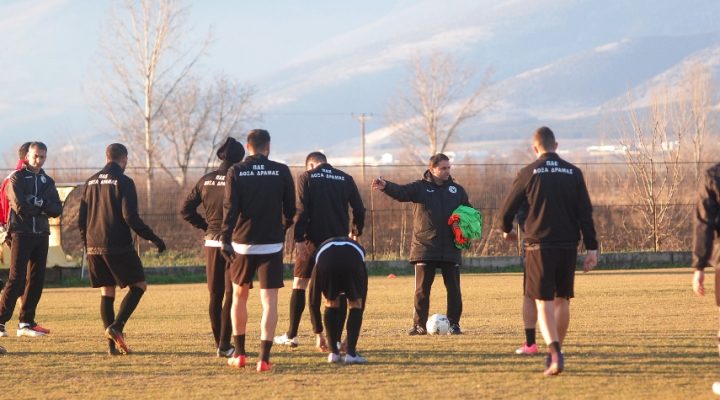 Με υπηρεσιακούς προπονητές τους Ιωσηφίδη και Γκιόκα στον πάγκο της η Δόξα