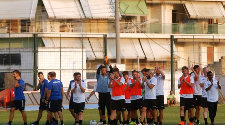 Το φωτορεπορτάζ από την πρώτη προόνηση των “μαυραετών”