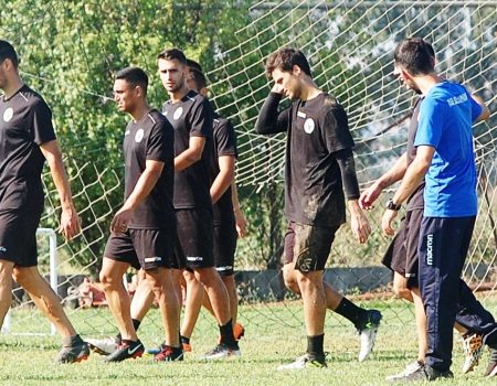 Στην αποστολή ο Πέρεθ