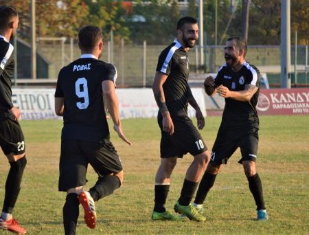Με Περέγιο και Παρασκευά αλλά χωρίς Αργυρόπουλο και Σαμπανίδη κόντρα στον Απόλλωνα Λάρισας