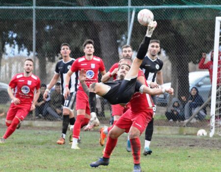 Νέστος-Δόξα Δράμας 1-2: Το φωτορεπορτάζ με 90 καταπληκτικές φωτο-στιγμές του παιχνιδιού στο Αγίασμα