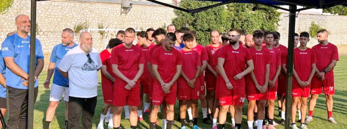 Πρώτη προπόνηση και αγιασμός στον Άγιο Αθανάσιο