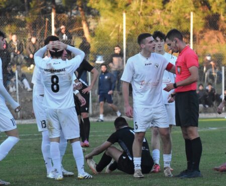 Αετός Οφρυνίου – Δόξα Δράμας  2-0: Το φωτορεπορτάζ