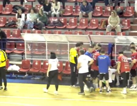 Δράμα ’86 – Ζαφειράκης Νάουσας   34-28: Συνεχίζει την ανοδική πορεία