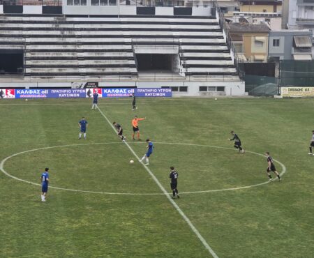 Δόξα Δράμας – Αετός Οφρυνίου.  0-1