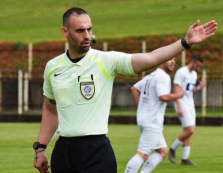 Ο Φιλιππίδης με το Τζίκα σφυρίζουν μέσα στην Κομοτηνή