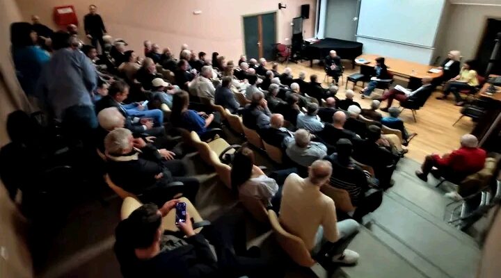 ΕΛΠΙΣ ΔΡΑΜΑΣ: Γέμισε το ωδείο στην πρώτη εκδήλωση