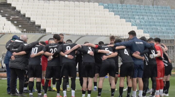 Το τελευταίο χειροκρότημα !!!