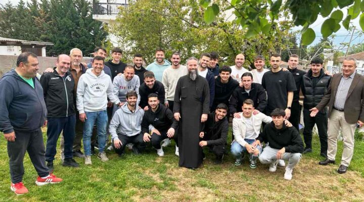Το αποχαιρετιστήριο γεύμα των μαυραετών δια χειρός Μίλτου Αθανασιάδη