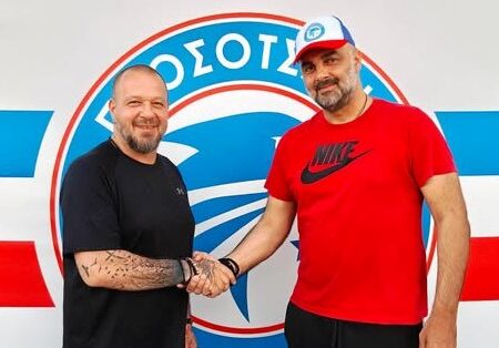 Ο Γιάννης Ιωαννίδης στον πάγκο της Προσοτσάνης