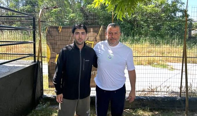 ΑΕ Αμπελοκήπων: Συνεχίζει ο Γαλόπουλος